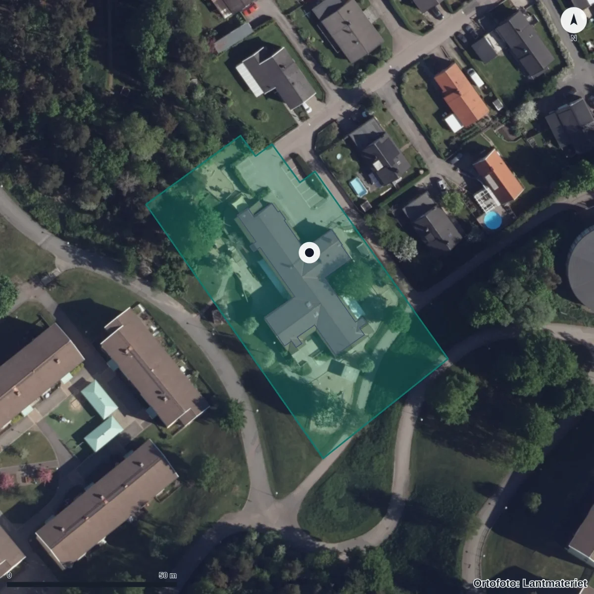 Flygbild över Ensittarevägens Förskola, ortofoto från Lantmäteriet