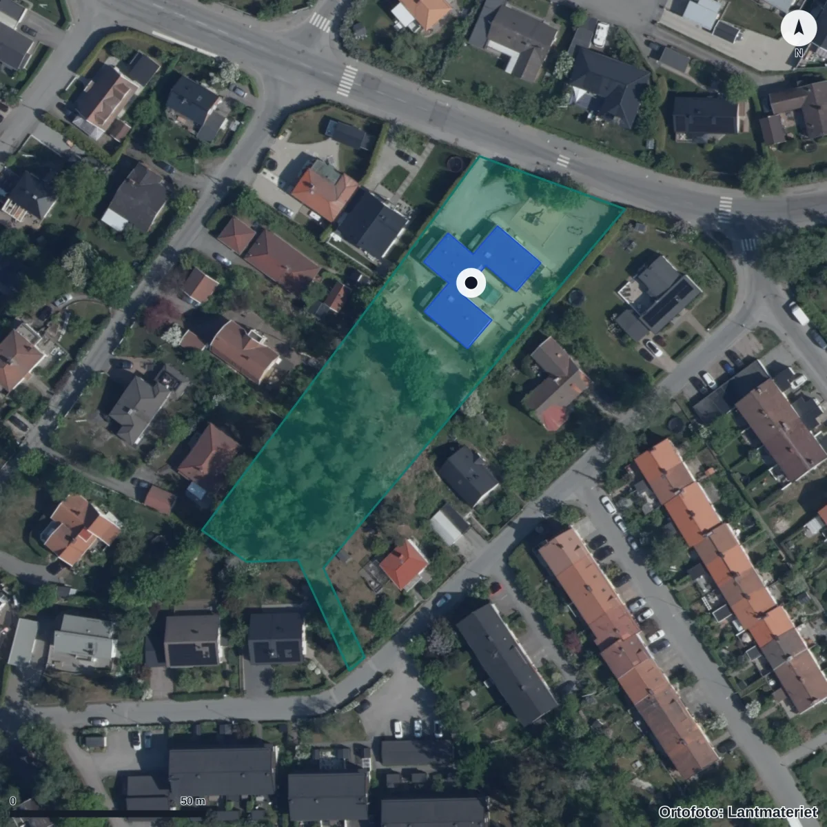 Flygbild över Dibber Love Förskola, ortofoto från Lantmäteriet