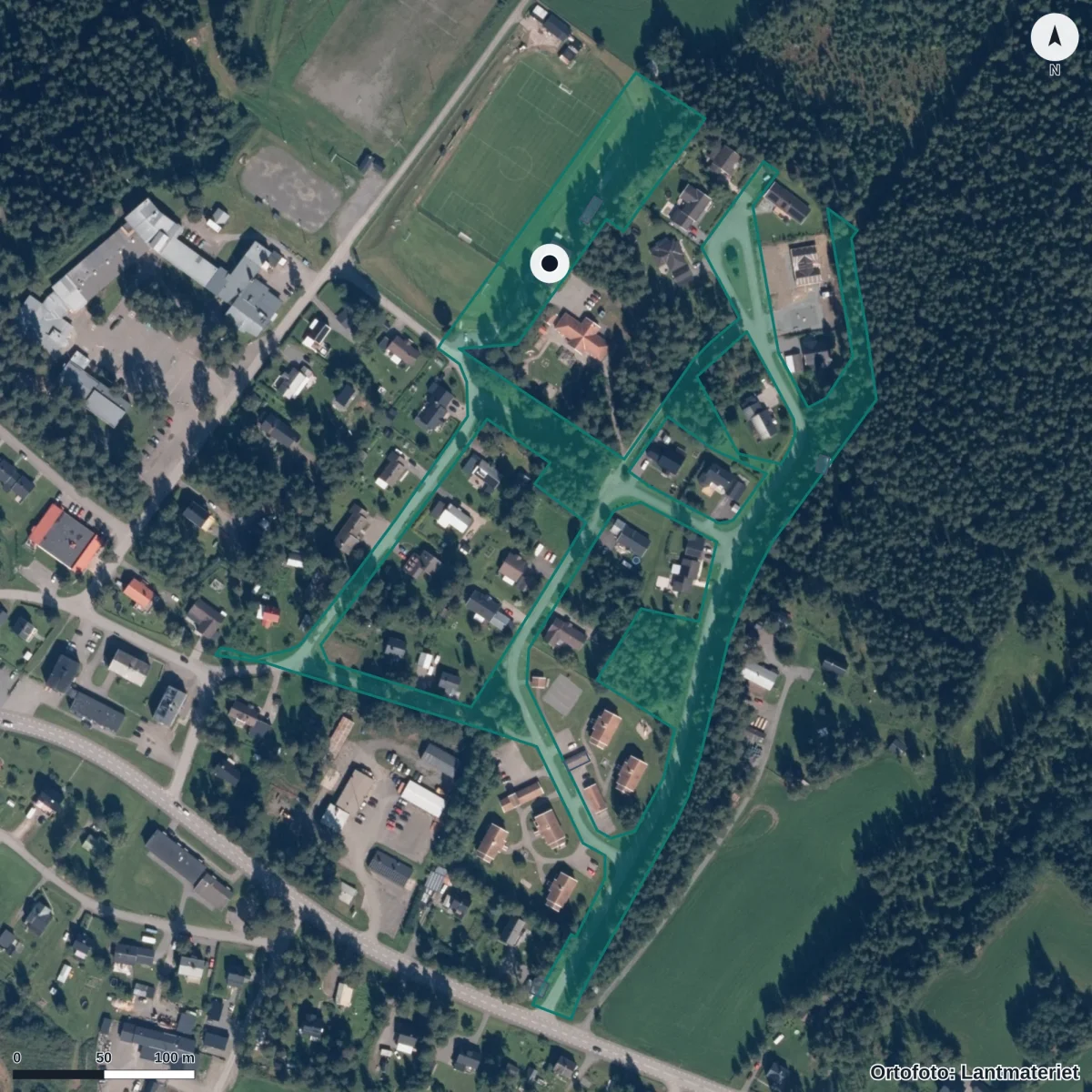 Flygbild över Änge Förskola, ortofoto från Lantmäteriet