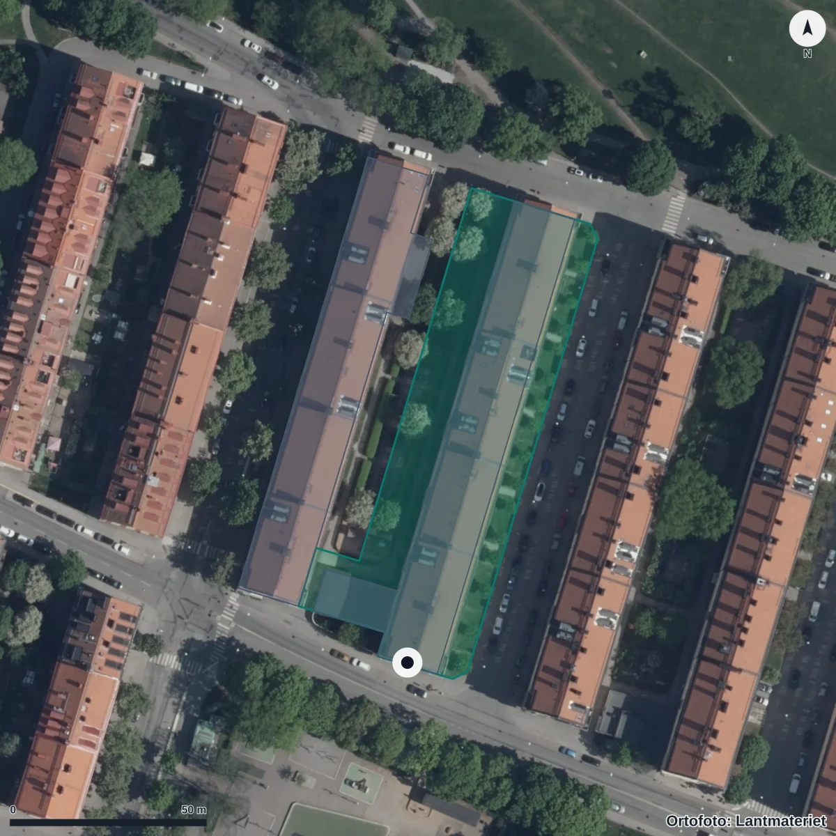 Flygbild över Förskolan Purpurn, ortofoto från Lantmäteriet