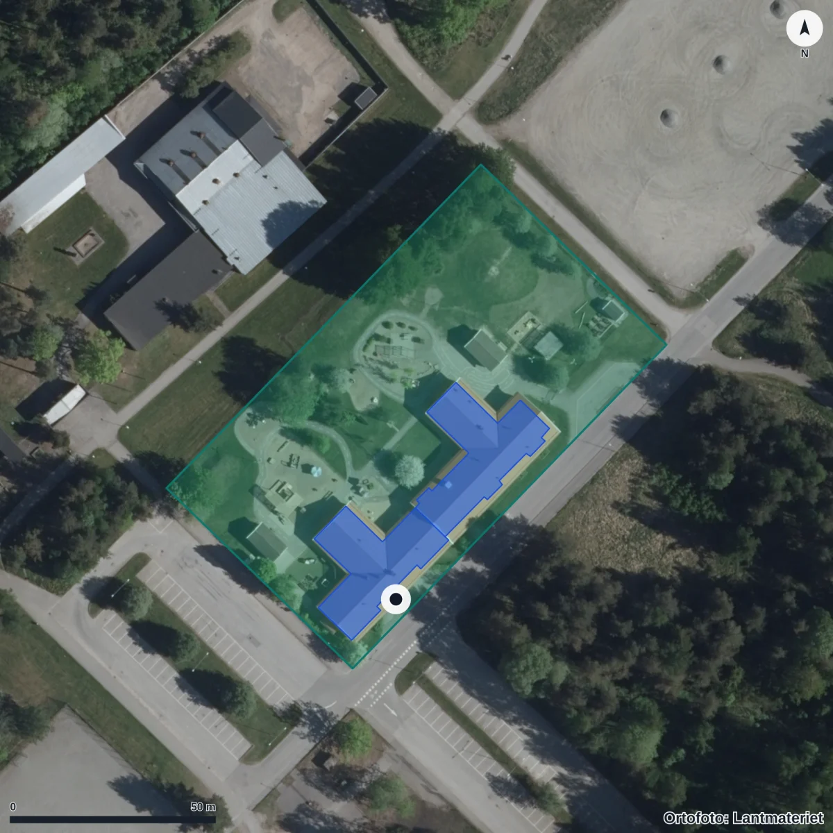 Flygbild över Ljungsbackens Förskola, ortofoto från Lantmäteriet