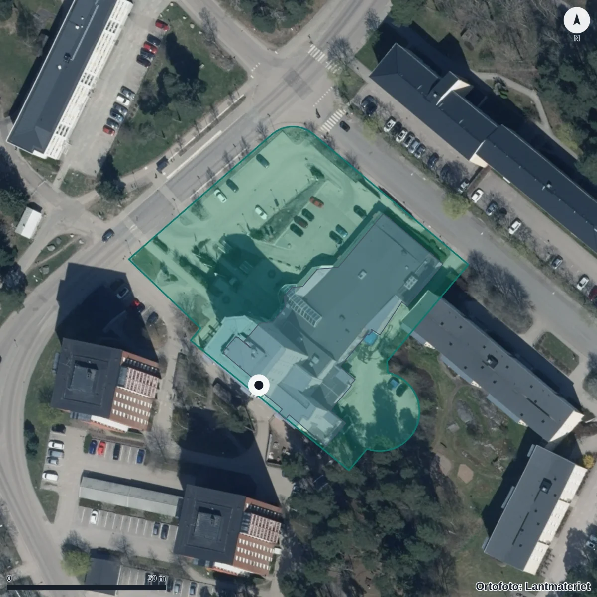 Flygbild över Bergatrollets Förskola, ortofoto från Lantmäteriet