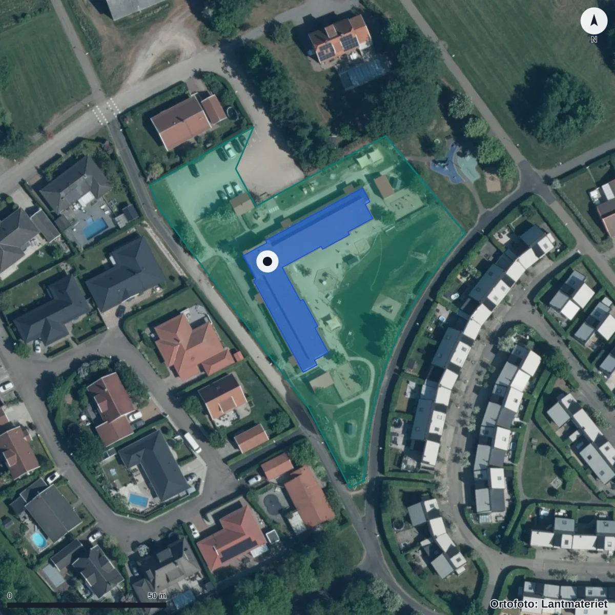 Flygbild över Pysslingen Förskolor Sofiero, ortofoto från Lantmäteriet