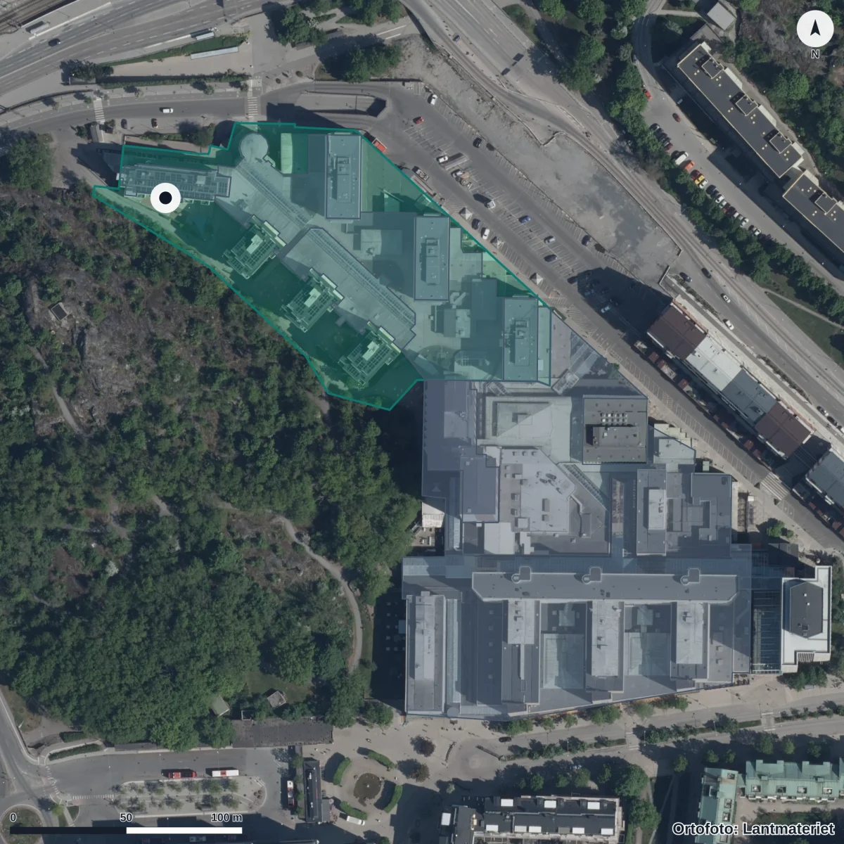 Flygbild över Regnbågens Förskola, ortofoto från Lantmäteriet