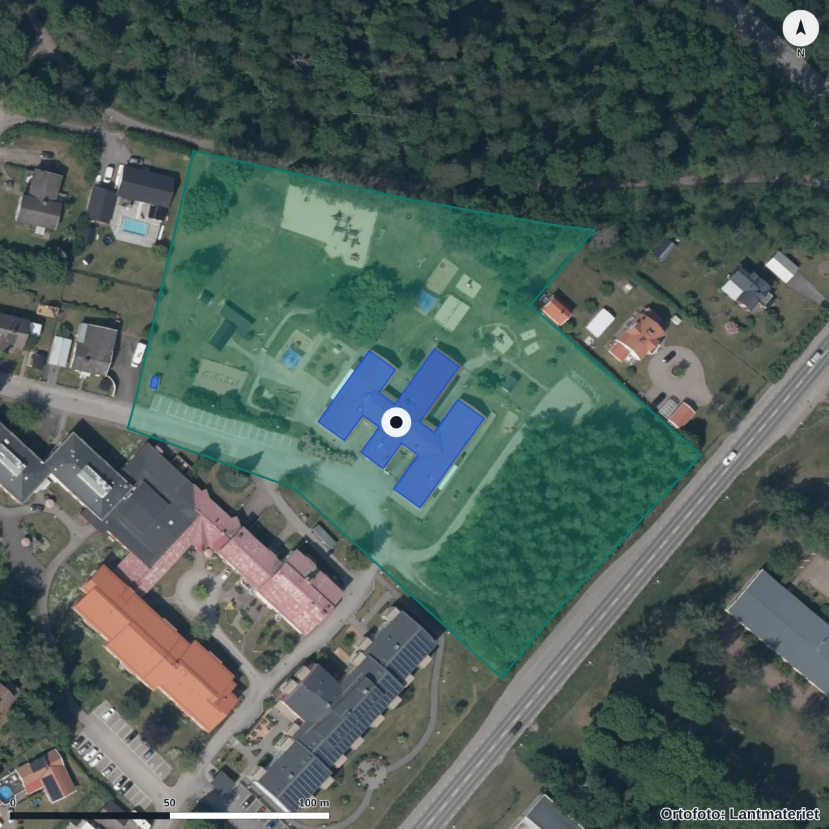 Flygbild över Skogsgläntans Förskola, ortofoto från Lantmäteriet