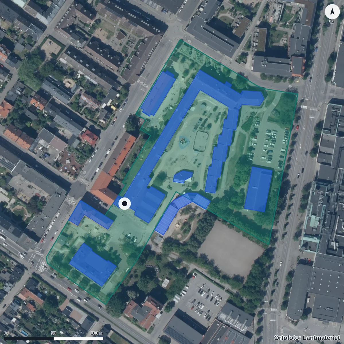 Flygbild över Balders Förskola, ortofoto från Lantmäteriet