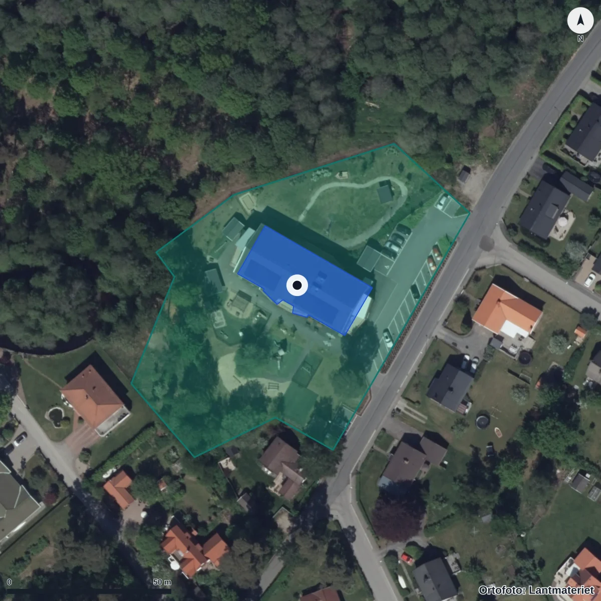 Flygbild över Lillsjöns Förskola, ortofoto från Lantmäteriet