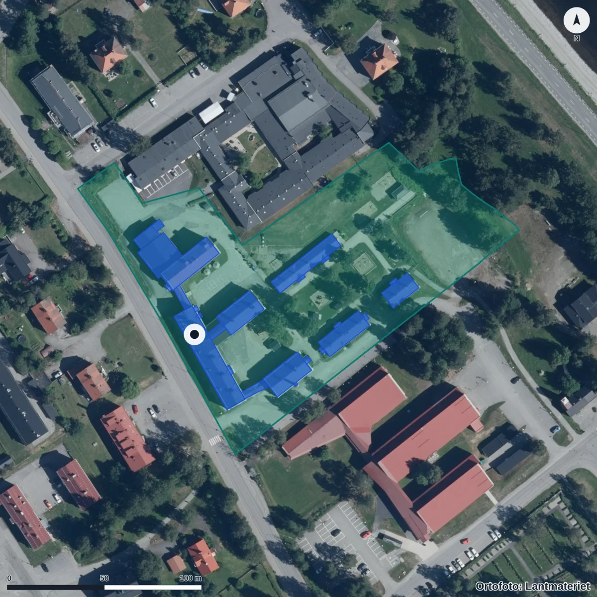 Flygbild över Johan Skyttes Förskola, ortofoto från Lantmäteriet