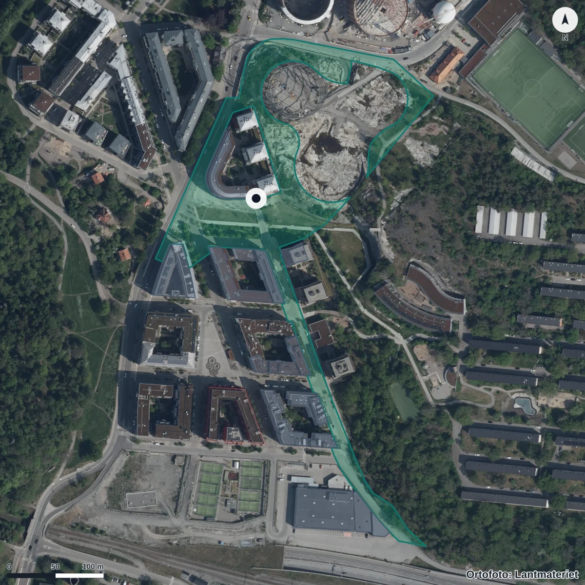 Flygbild över Förskolan Björnlandet, ortofoto från Lantmäteriet