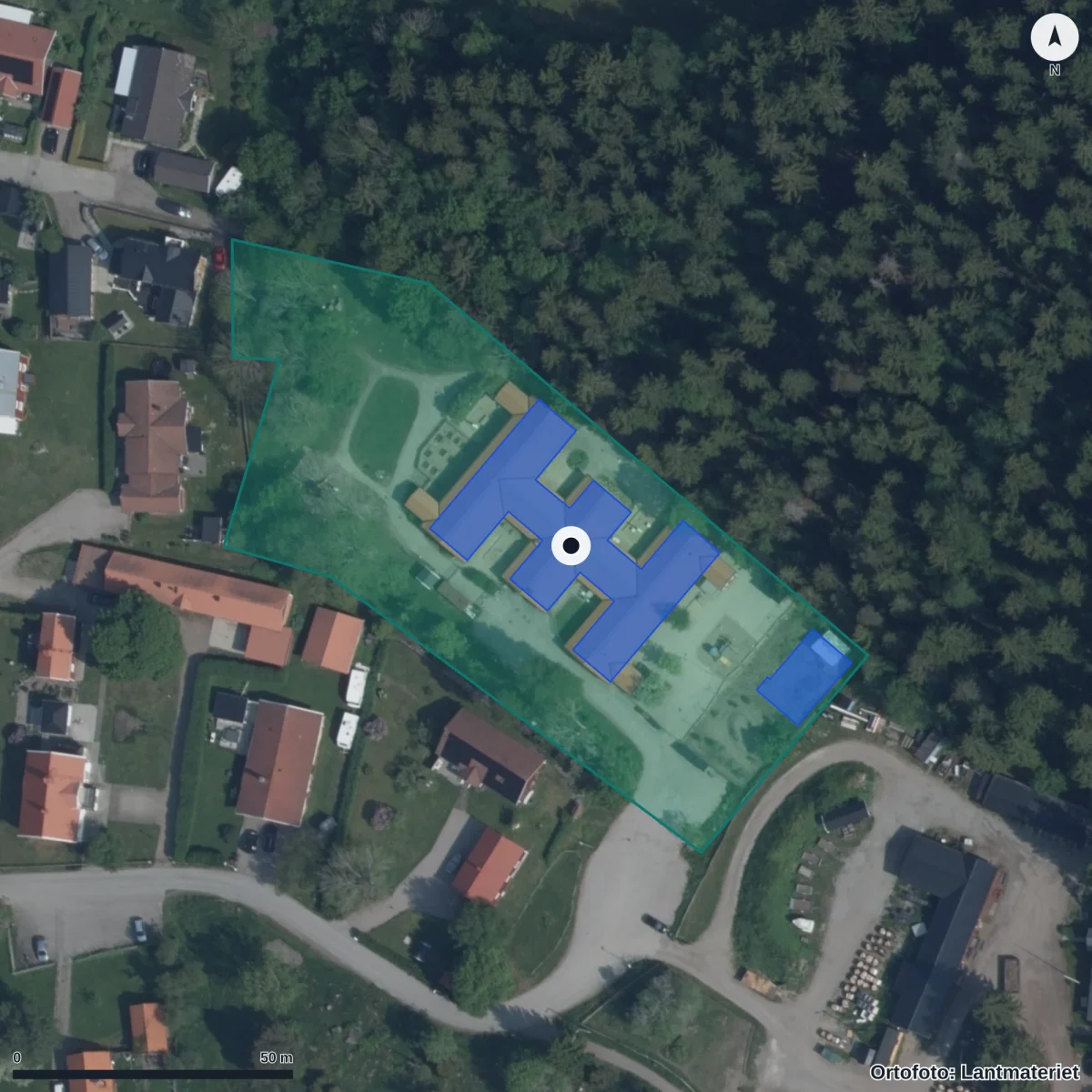 Flygbild över Tummelisagården, ortofoto från Lantmäteriet