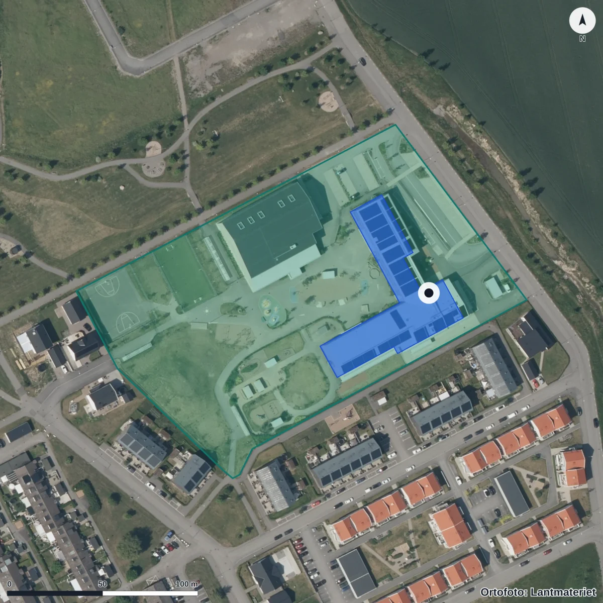 Flygbild över Valkyriagatan 7, ortofoto från Lantmäteriet