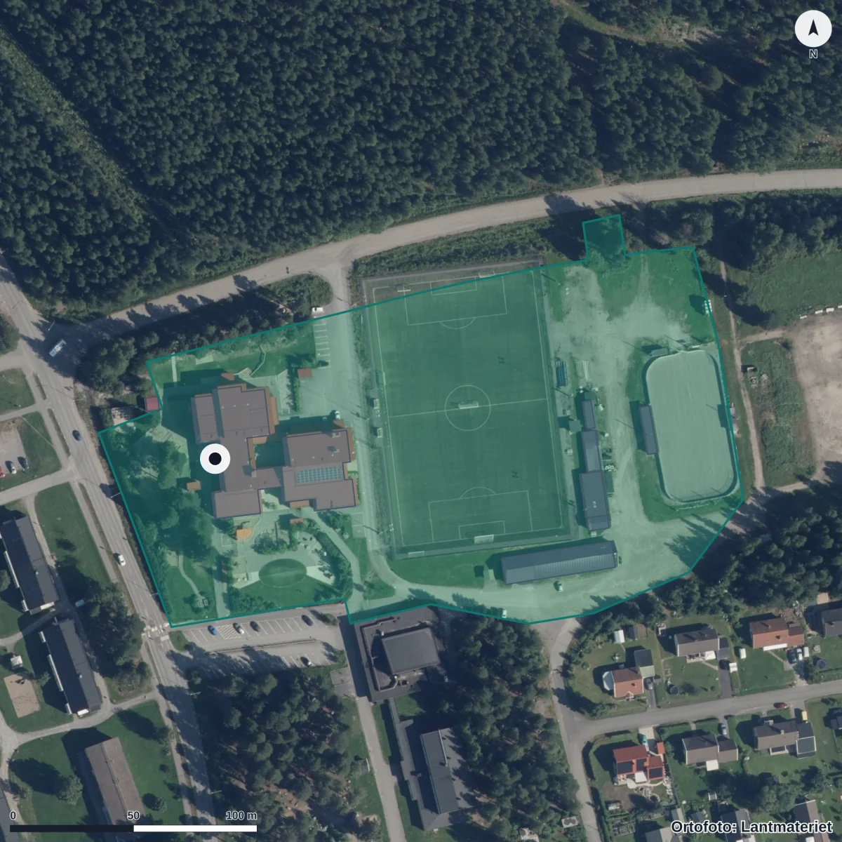 Flygbild över Tallbacka Förskola, ortofoto från Lantmäteriet