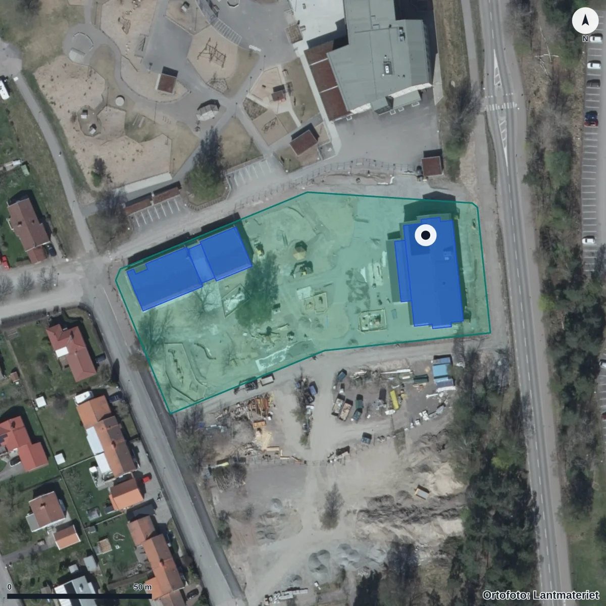 Flygbild över Färjestads Förskola, ortofoto från Lantmäteriet