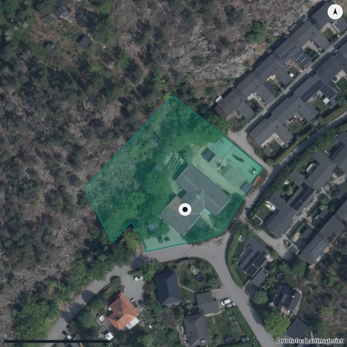 Flygbild över Kolarängens Förskola, ortofoto från Lantmäteriet