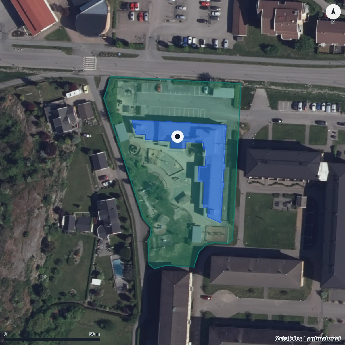 Flygbild över Bukärrsängs Förskola, ortofoto från Lantmäteriet