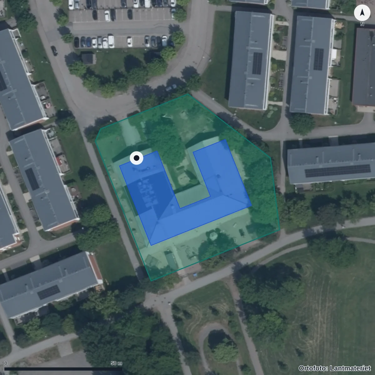 Flygbild över Källparkens Förskola, ortofoto från Lantmäteriet