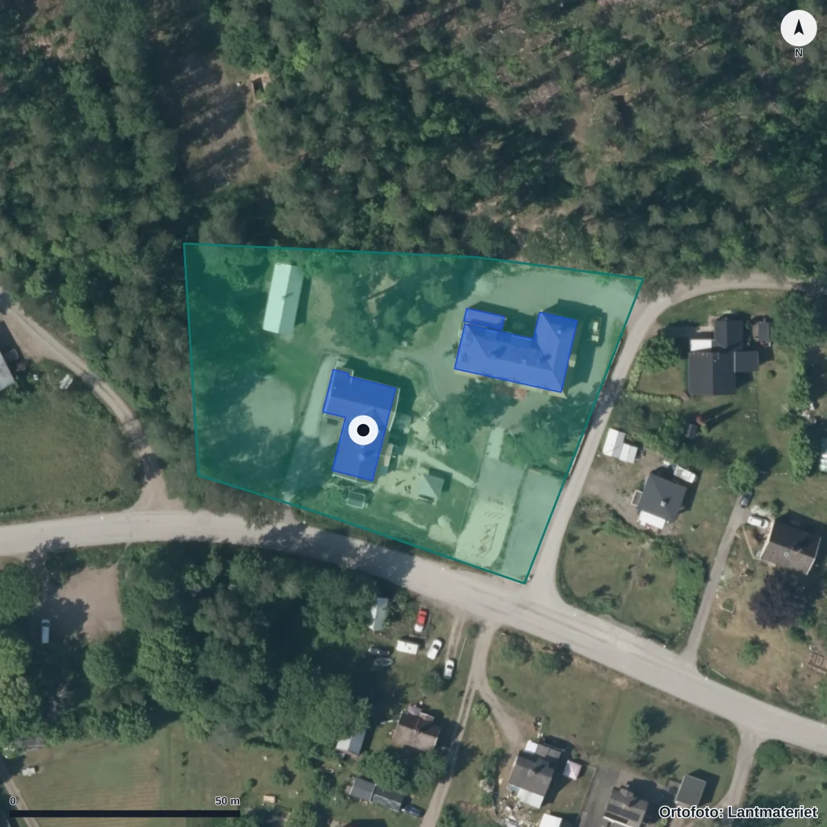 Flygbild över Ljusfalls Förskola, ortofoto från Lantmäteriet