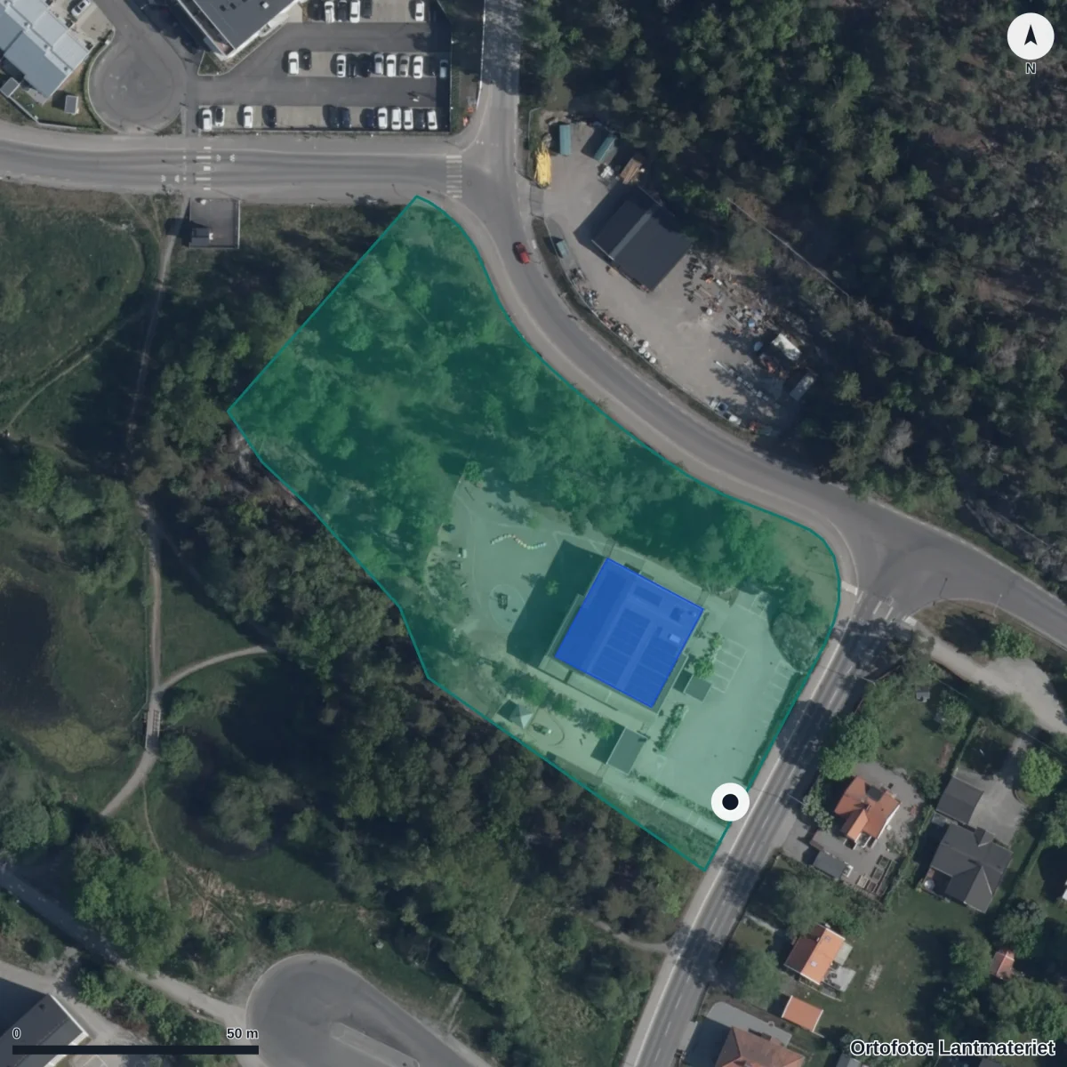 Flygbild över Källbrinks Förskola, ortofoto från Lantmäteriet