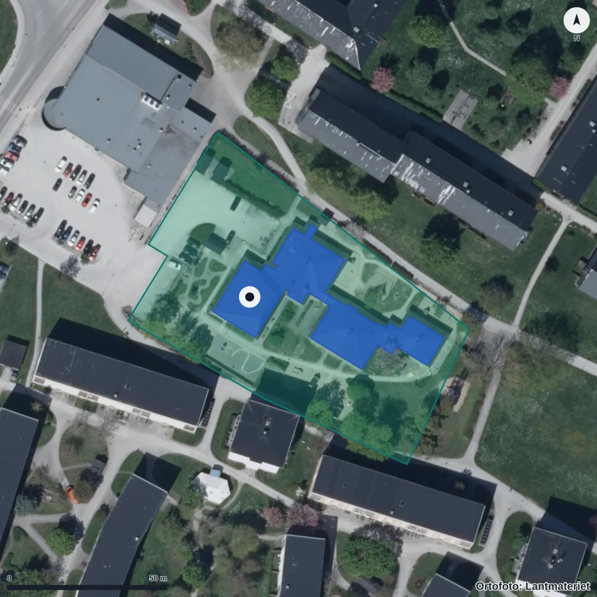 Flygbild över Vitkålen Förskola, ortofoto från Lantmäteriet