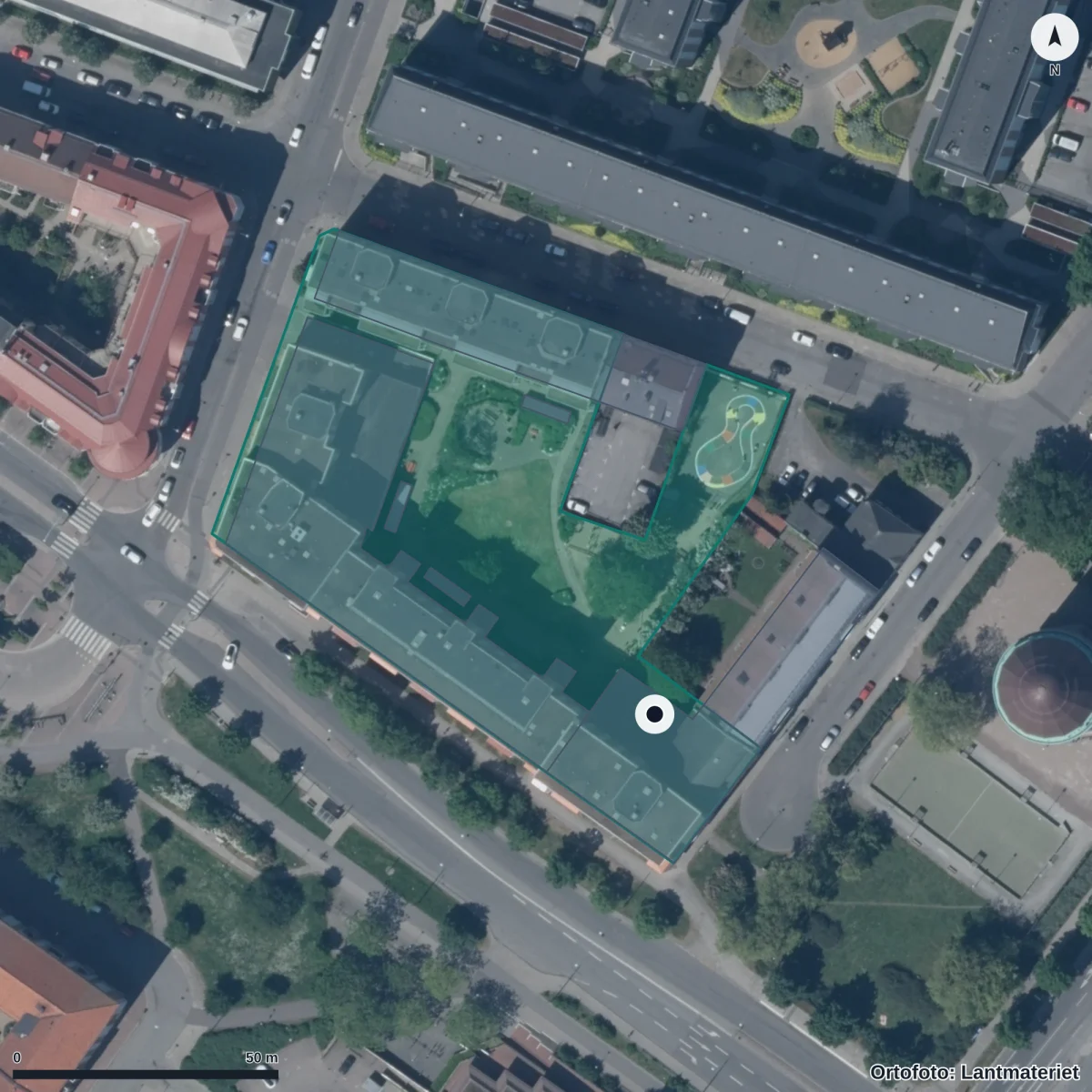 Flygbild över Ånglokets Förskola, ortofoto från Lantmäteriet
