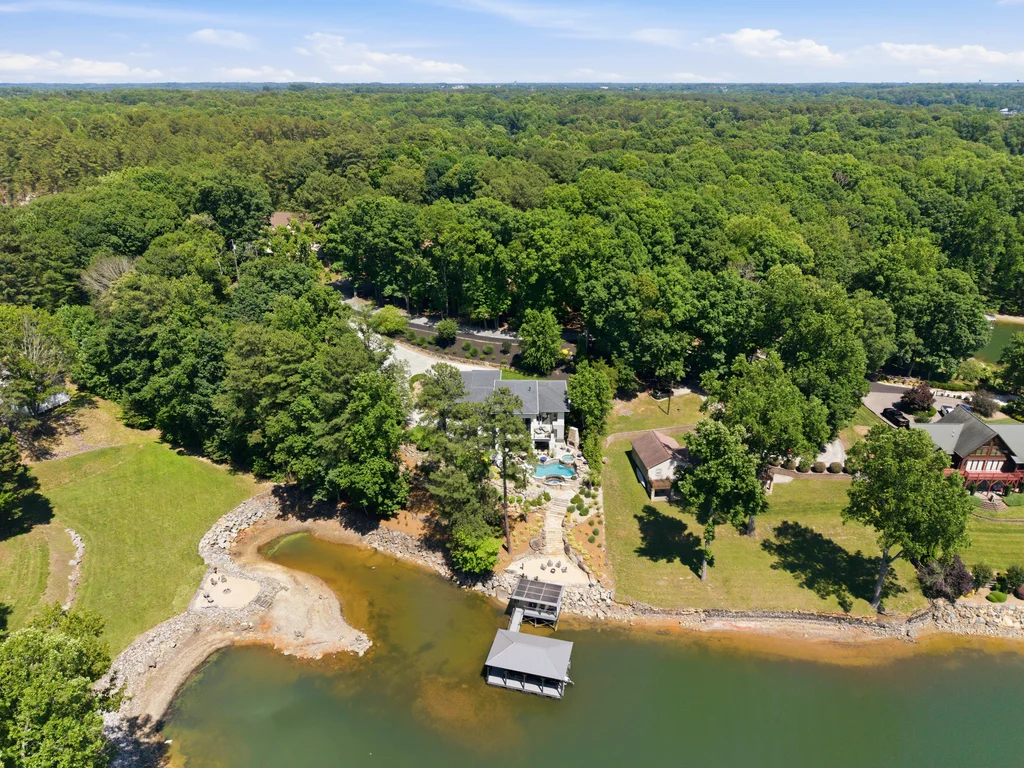 106NorcrossLn_Drone_002