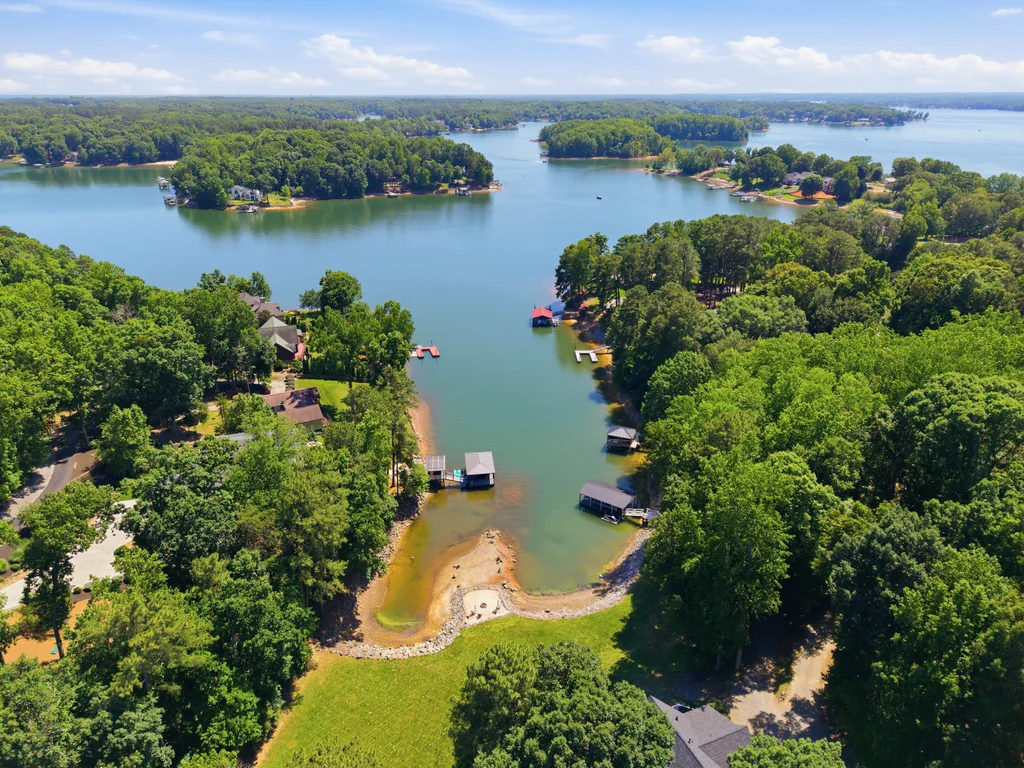106NorcrossLn_Drone_004