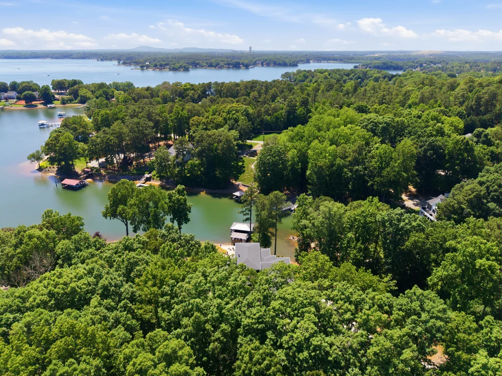 106NorcrossLn_Drone_006
