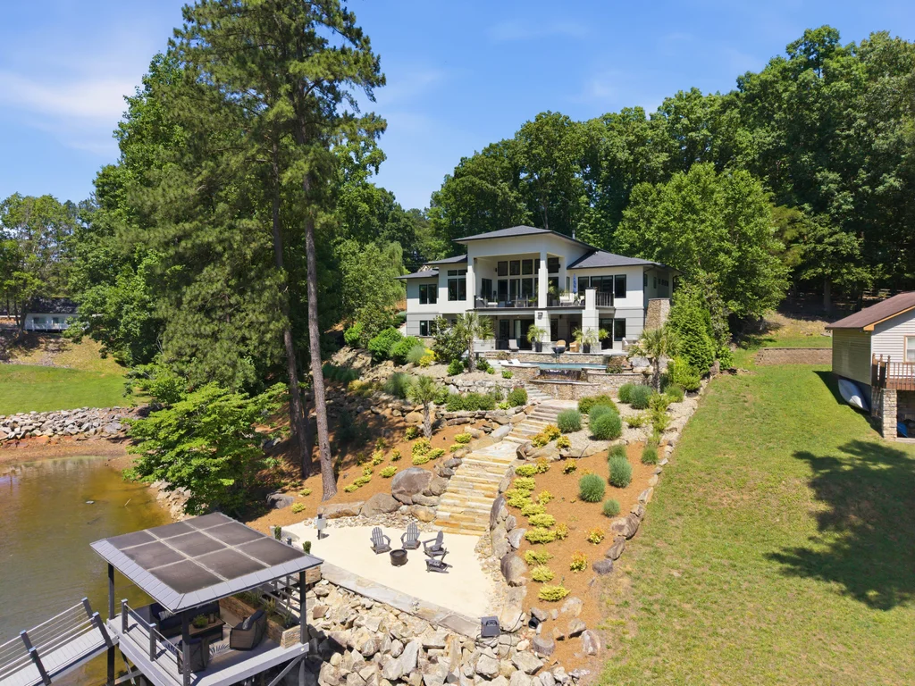 106NorcrossLn_Drone_010