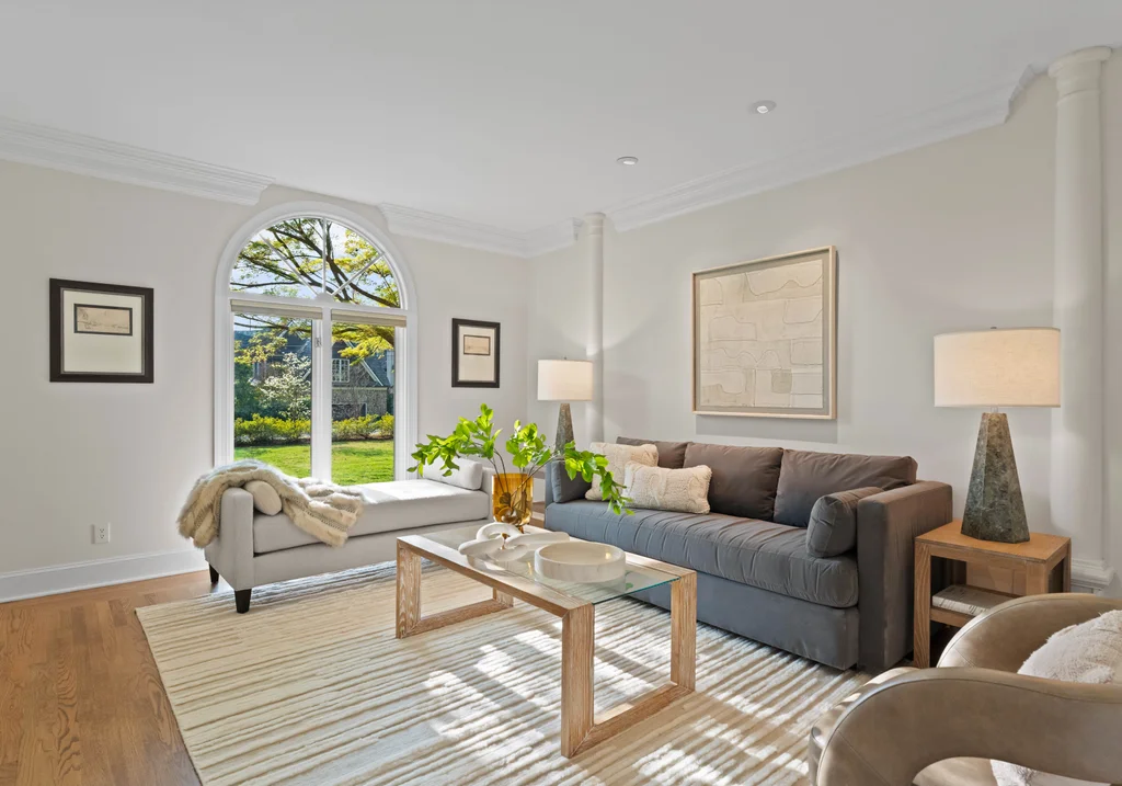 Oglukian Road_Int-12