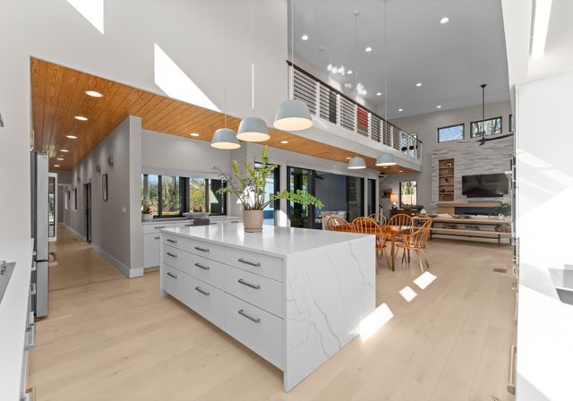 Mammoth Oaks Dr_Int-31