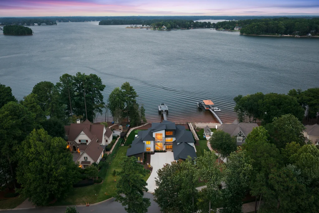 3904ChannePointLn_DroneTwilight_017