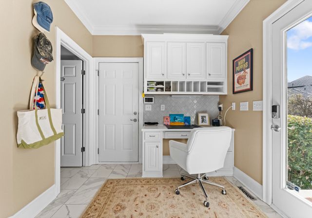  Waterhouse Ct_INt-14