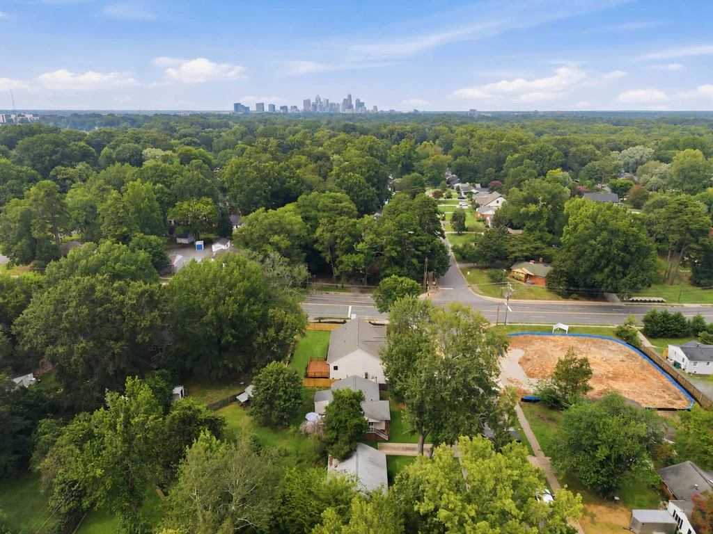 4704MurrayhillRoad_Drone_005