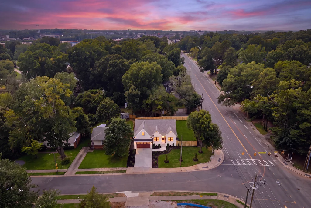 4704MurrayhillRoad_Drone_Twilight_003