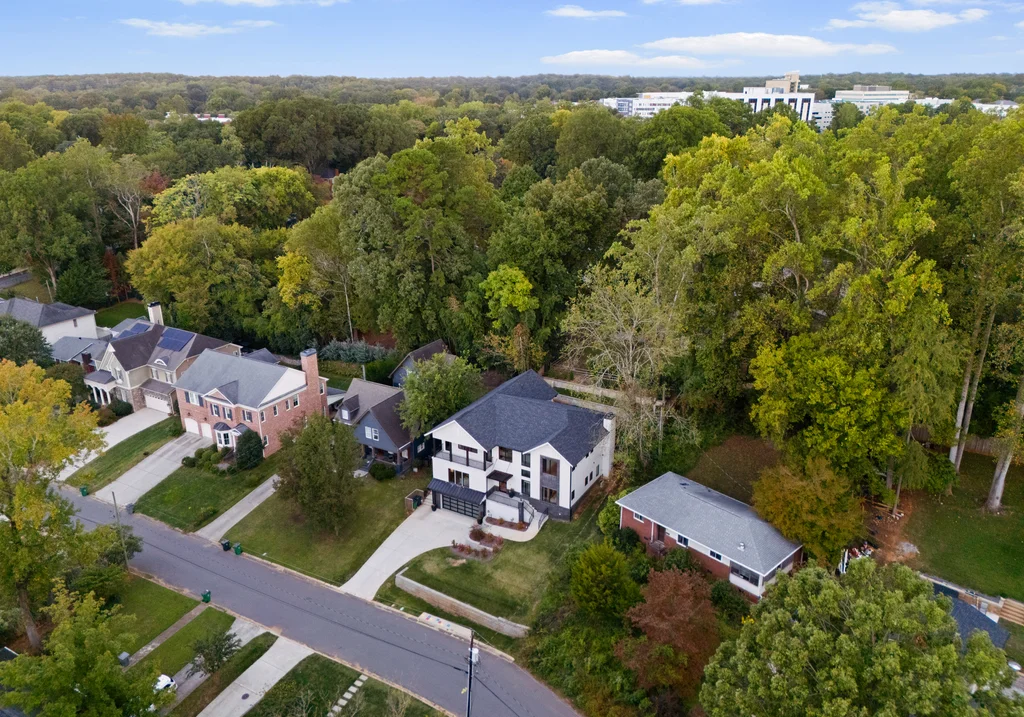 Windsor Dr_Drone -03