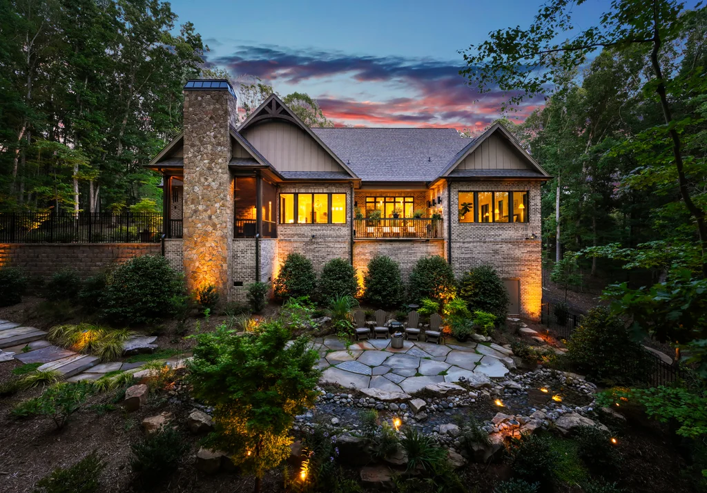 02-8921 Island Point_Twilight-02