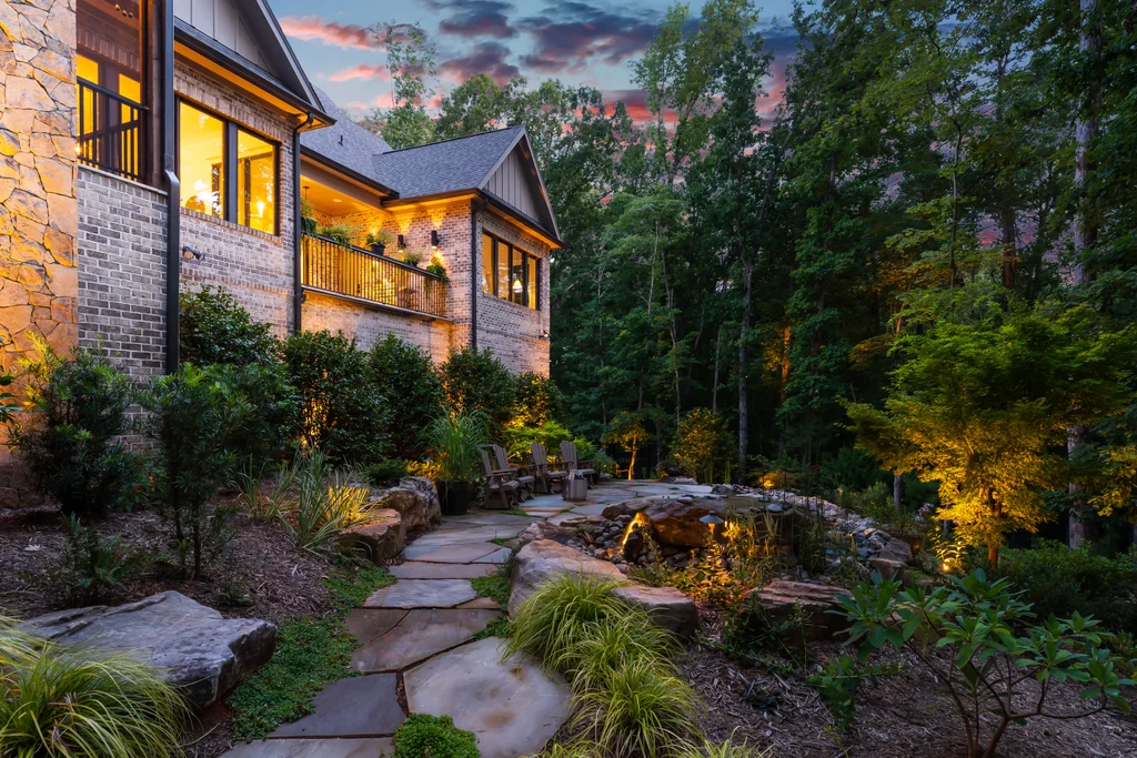 05-8921 Island Point_Twilight-05
