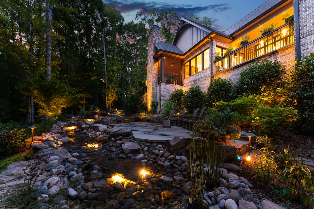 07-8921 Island Point_Twilight-09