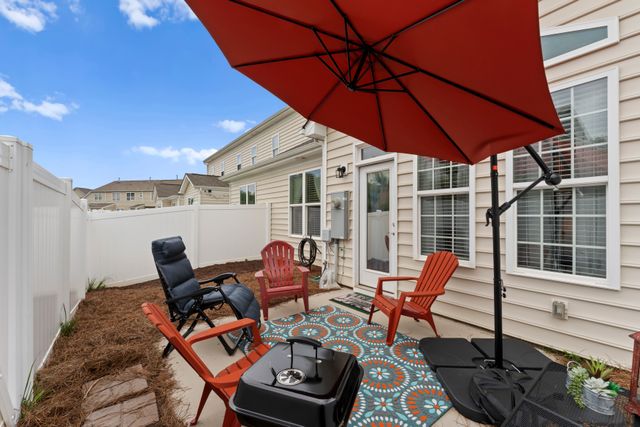 Park View Dr _Ext-01