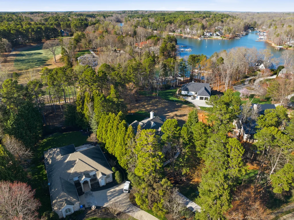 185QuakerRd_Drone_004