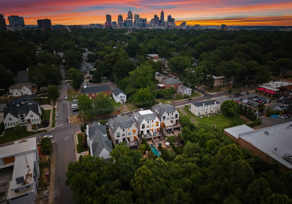  Ideal Way_Drone Twilight -10