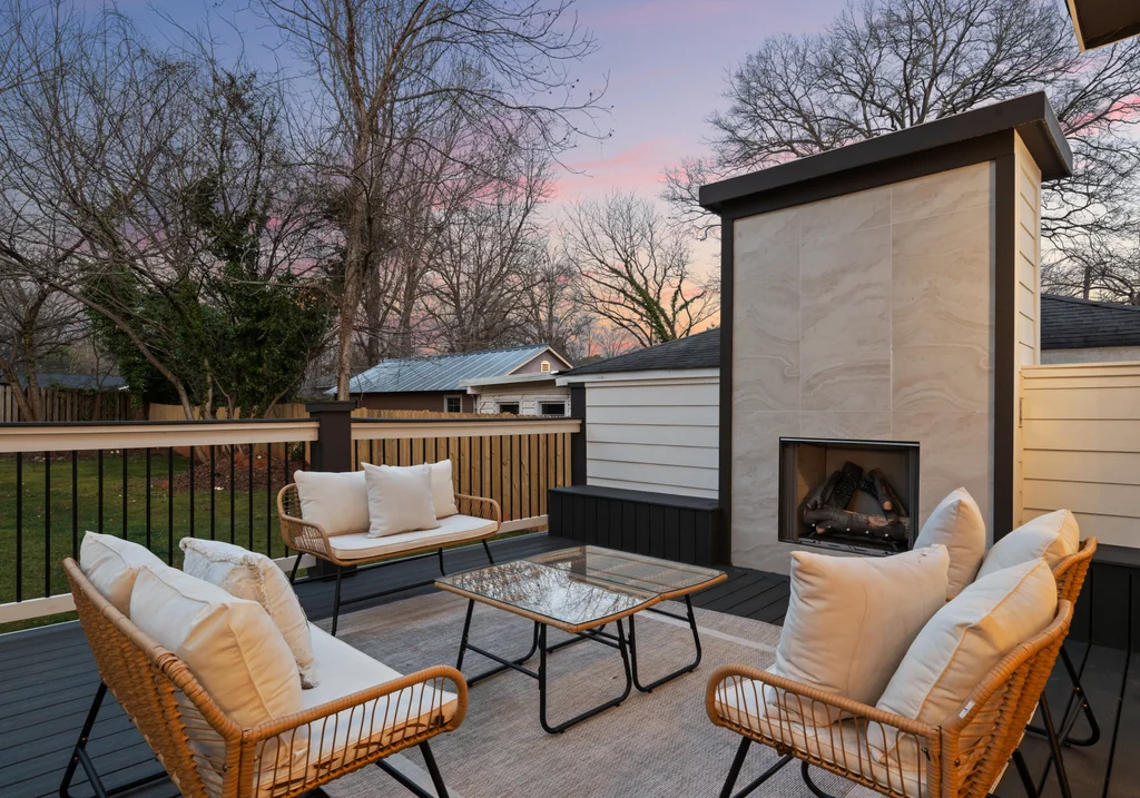  castleton rd_Twilight -10