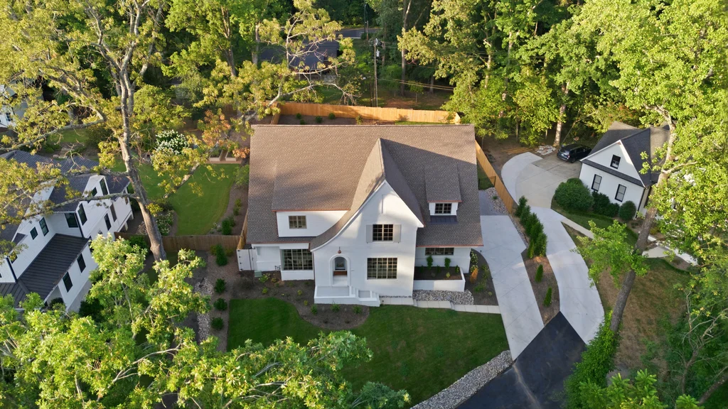 444HunterLn_Drone_002