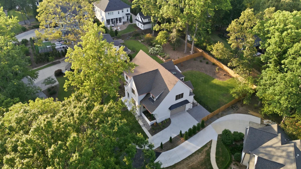 444HunterLn_Drone_003