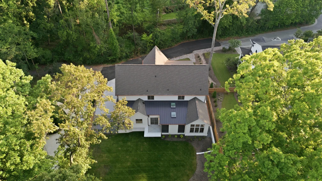 444HunterLn_Drone_005