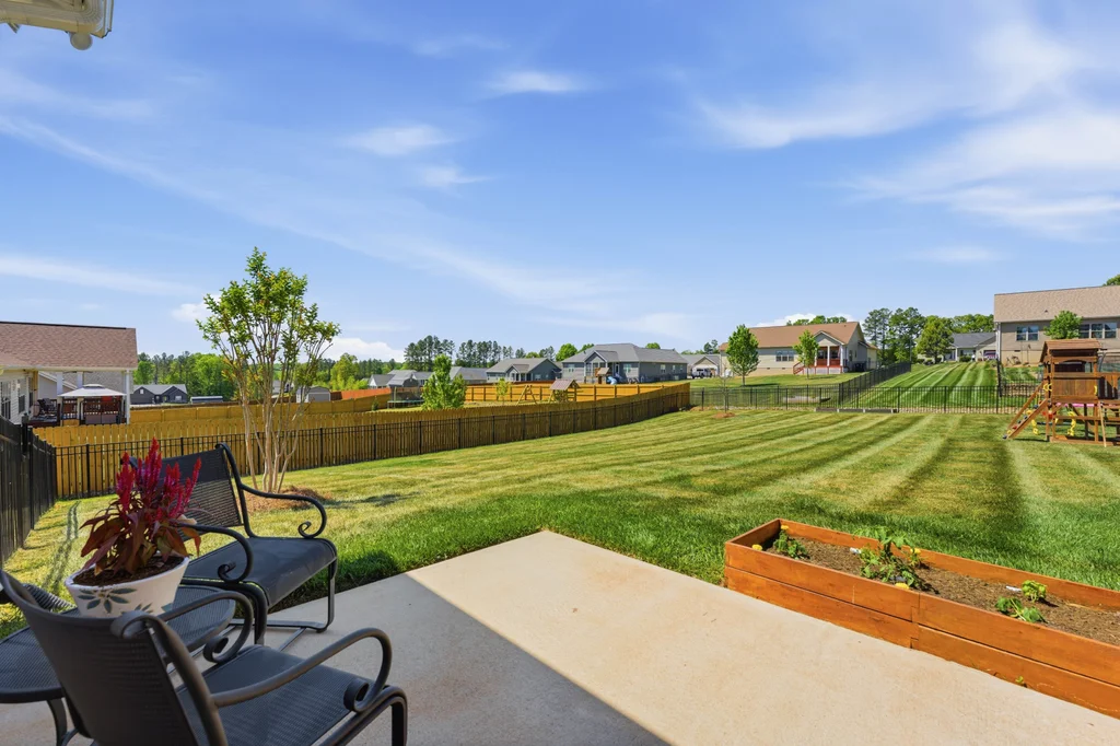 176StaffordShireDr_Ext_008