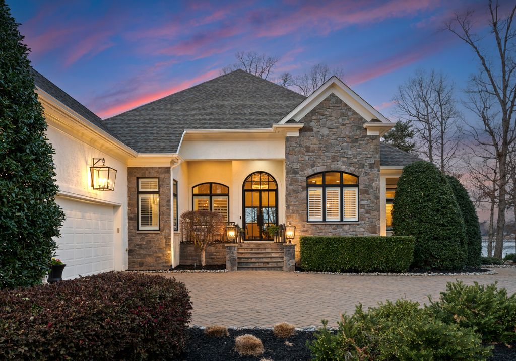 Shelburne Place_Twilight-05