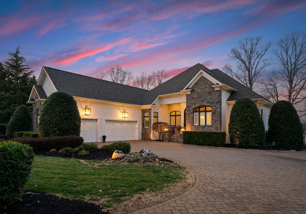 Shelburne Place_Twilight-07