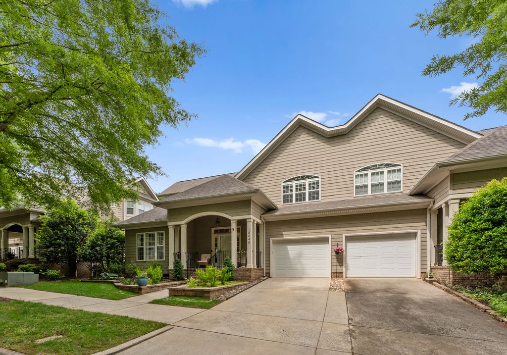  Cloverstone Cir_Ext-01