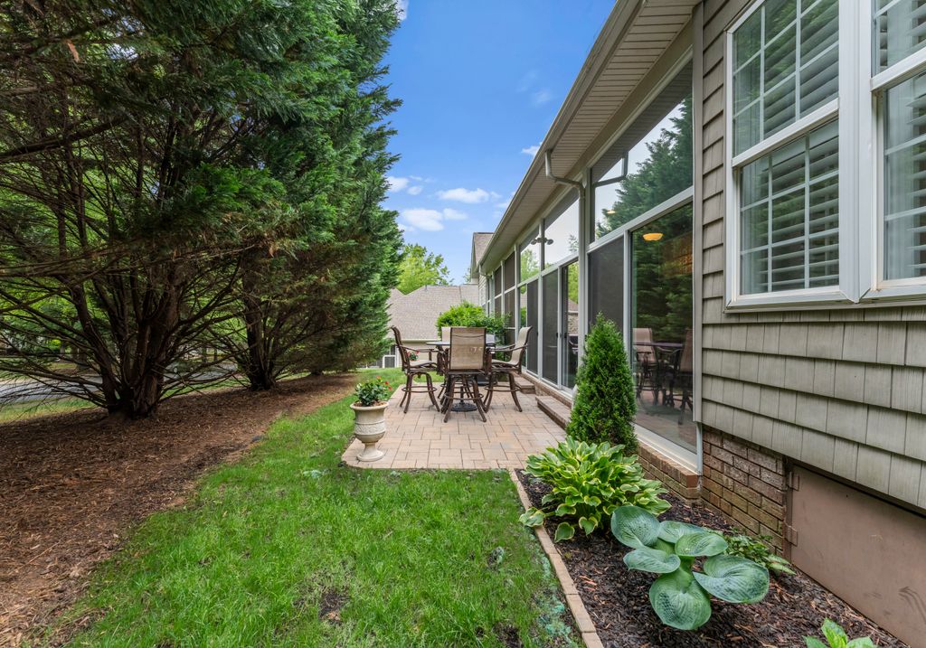  Cloverstone Cir_Ext-05